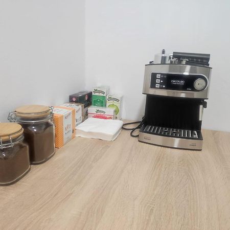 Hostal Airinos De Vigo Esterno foto