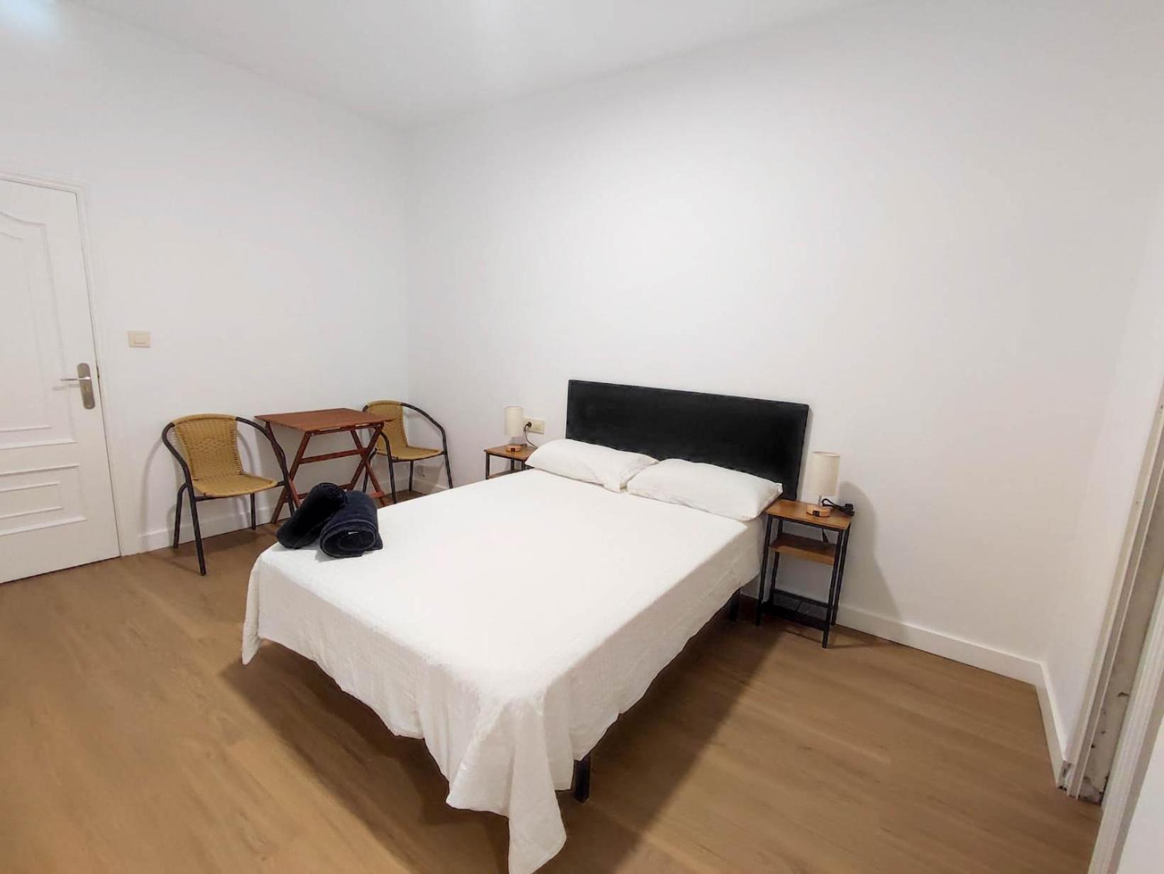 Hostal Airinos De Vigo Esterno foto